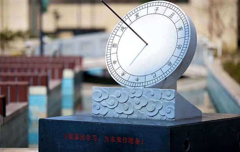 4 杭州外國語學校劍橋國際高中招生主任專訪3.jpg