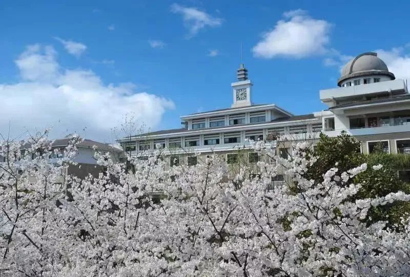 3 杭十四中國際部簡(jiǎn)介_2023招生錄取2.jpg
