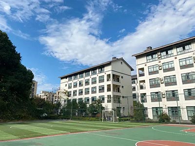 浙江常春藤國際高中2023年招生要求、課程學(xué)費(fèi)