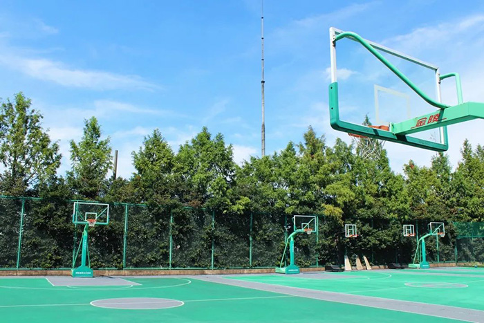 8 綠城教育常春藤國際高中學(xué)校簡介7.jpg