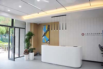 上海光華劍橋國際學校簡介_校園環境