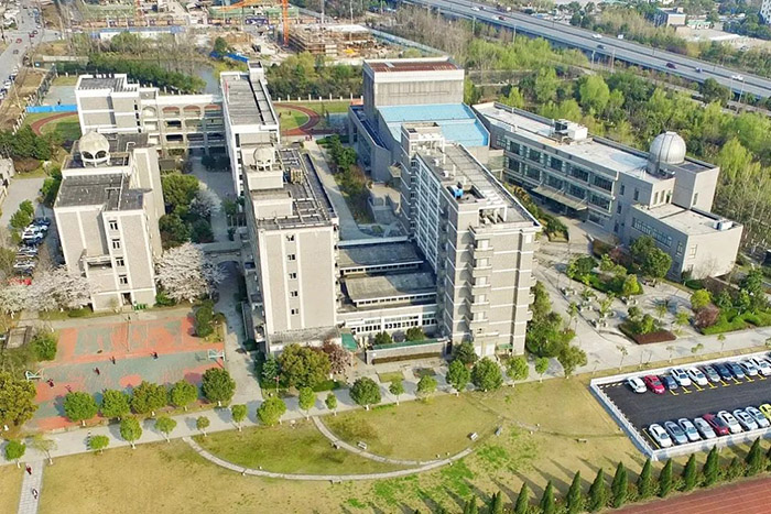 杭州師范大學(xué)附屬中學(xué)國際部歷年招生計劃及考題