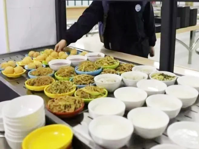 6 杭州最容易考的公辦國際部富陽中學(xué)國際部8.jpg