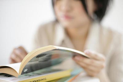 我們還能回美國(guó)上學(xué)讀書嗎？